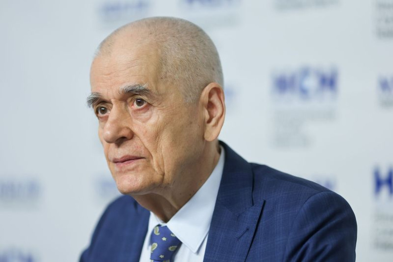 Геннадий Онищенко