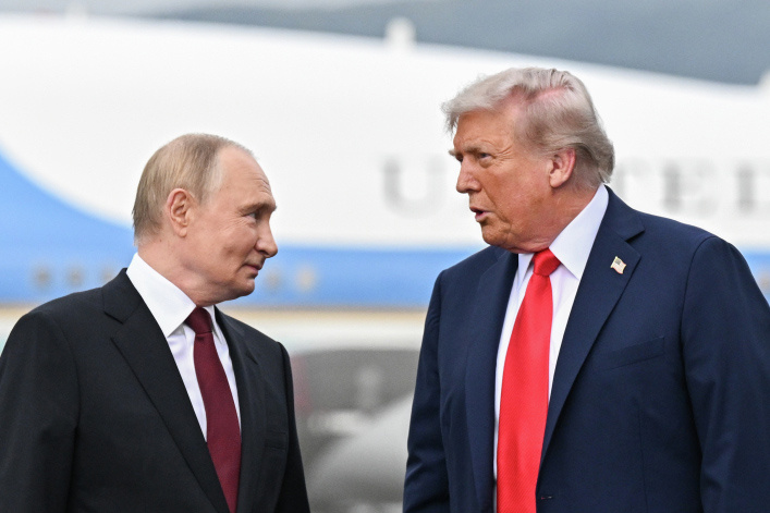 В МИД заявили, что итог разговора Путина и Трампа ошеломил «партию войны»